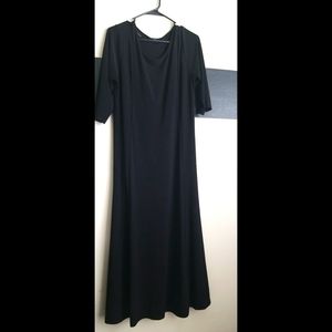 🆕️ LISTING!! BLACK CAP SLEEVE FLARED MIDI DRESS